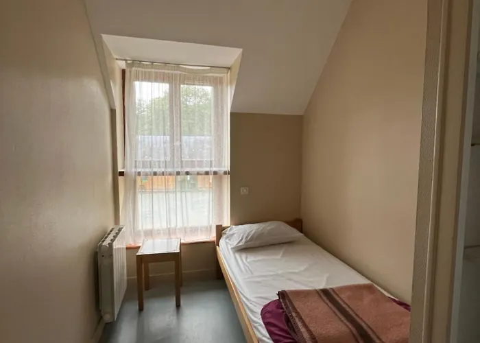 De La Croix Du Hetre *